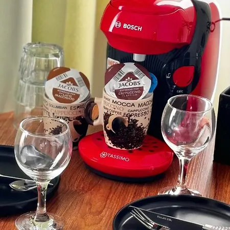 Smart Comfort Roomn3 With Private Bathroom In Location 250m * ليماسول