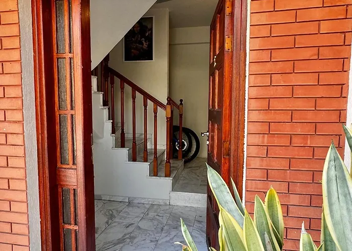 Appartamento Smart Comfort Roomn3 With Private Bathroom In Location 250m Limisso